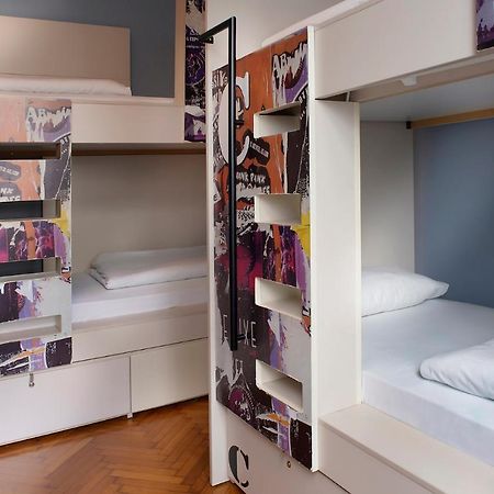 Nubian Hostel Athén Kültér fotó